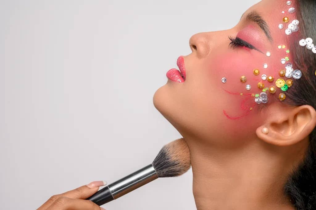 Makeup artist 2