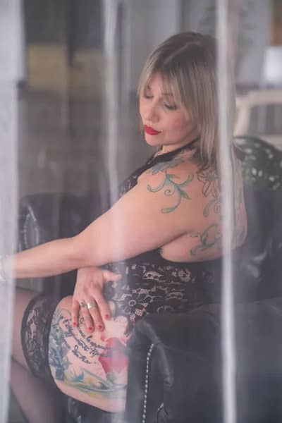 Alice Zilio modella curvy
